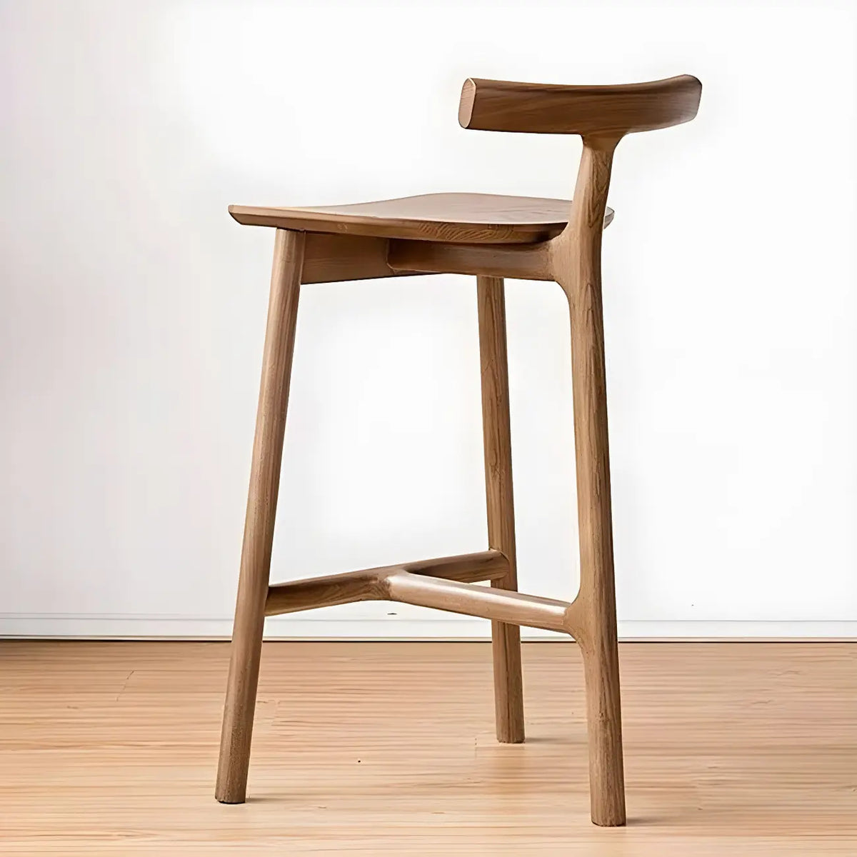 Tabouret de bar sans accoudoirs en bois de frêne naturel et tissu, trépied.