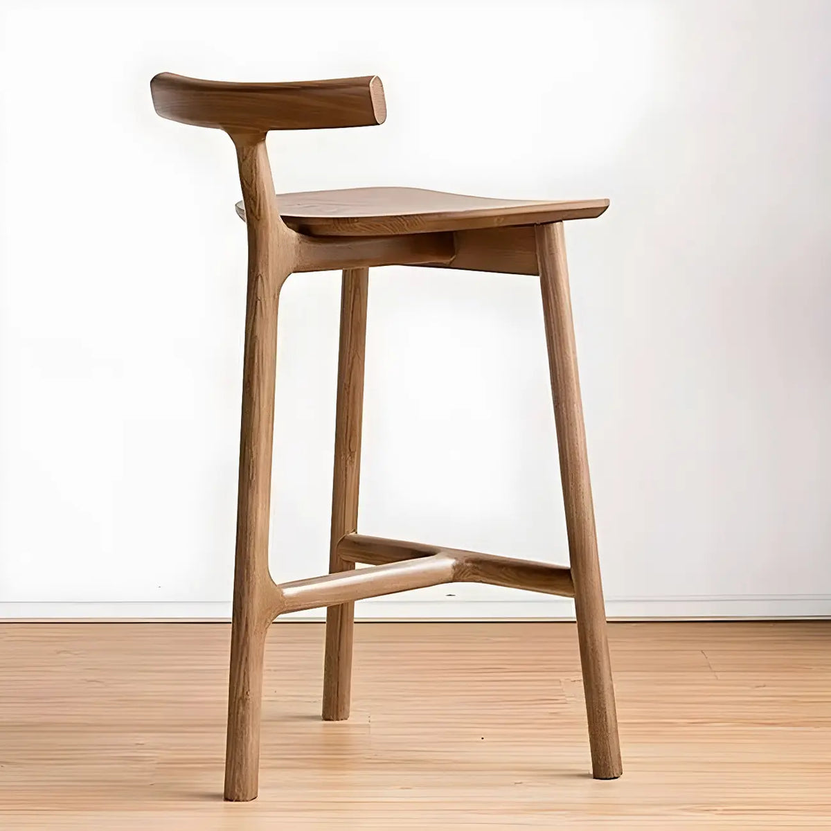 Tabouret de bar sans accoudoirs en bois de frêne naturel et tissu, trépied.