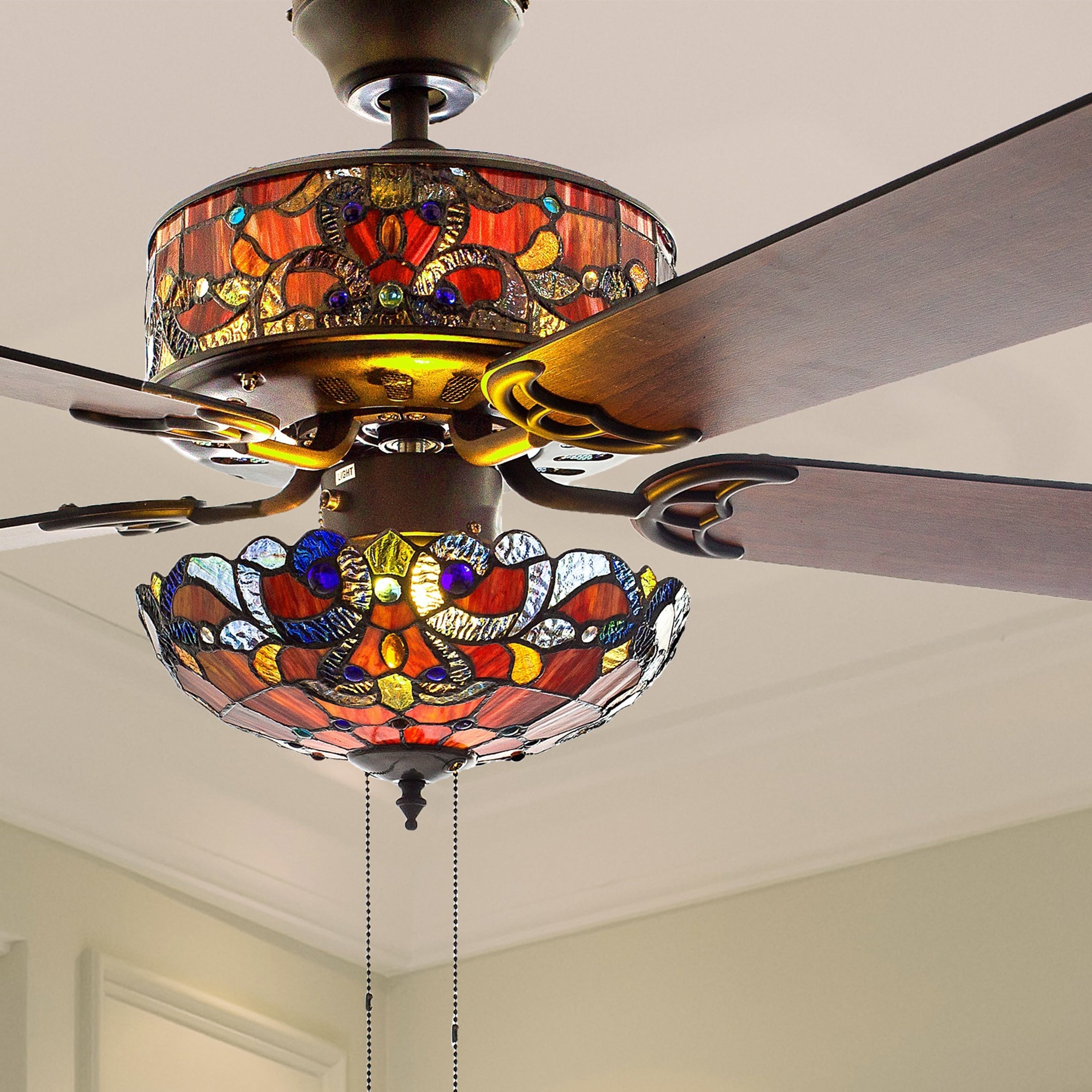 Ventilateur de plafond Copper Grove Guasipati 52 pouces style Tiffany Magna Carta - 52 po L x 52 po l x 16,5 po