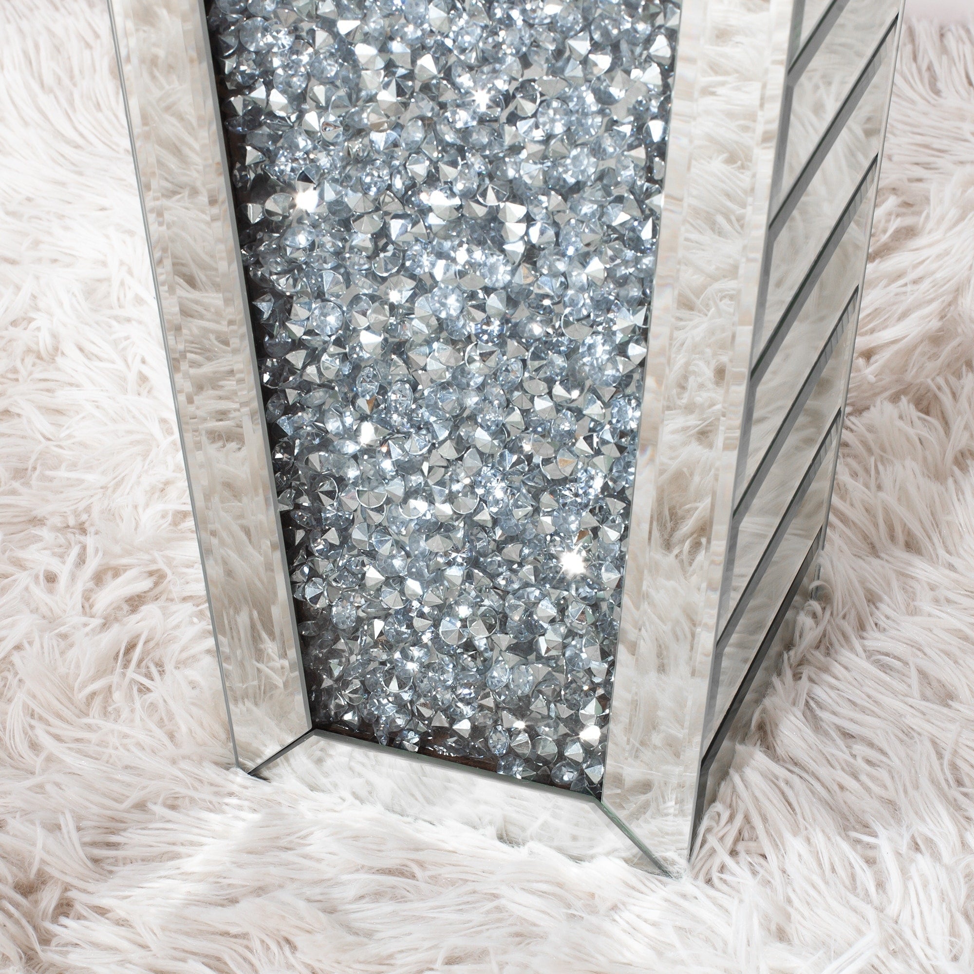 Grand vase de sol en diamants broyés