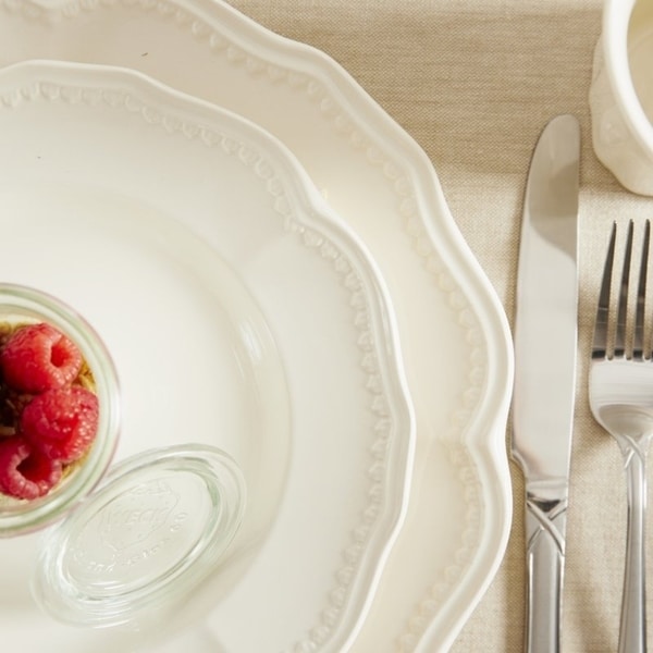 Service de table 16 pièces Red Vanilla Classic White
